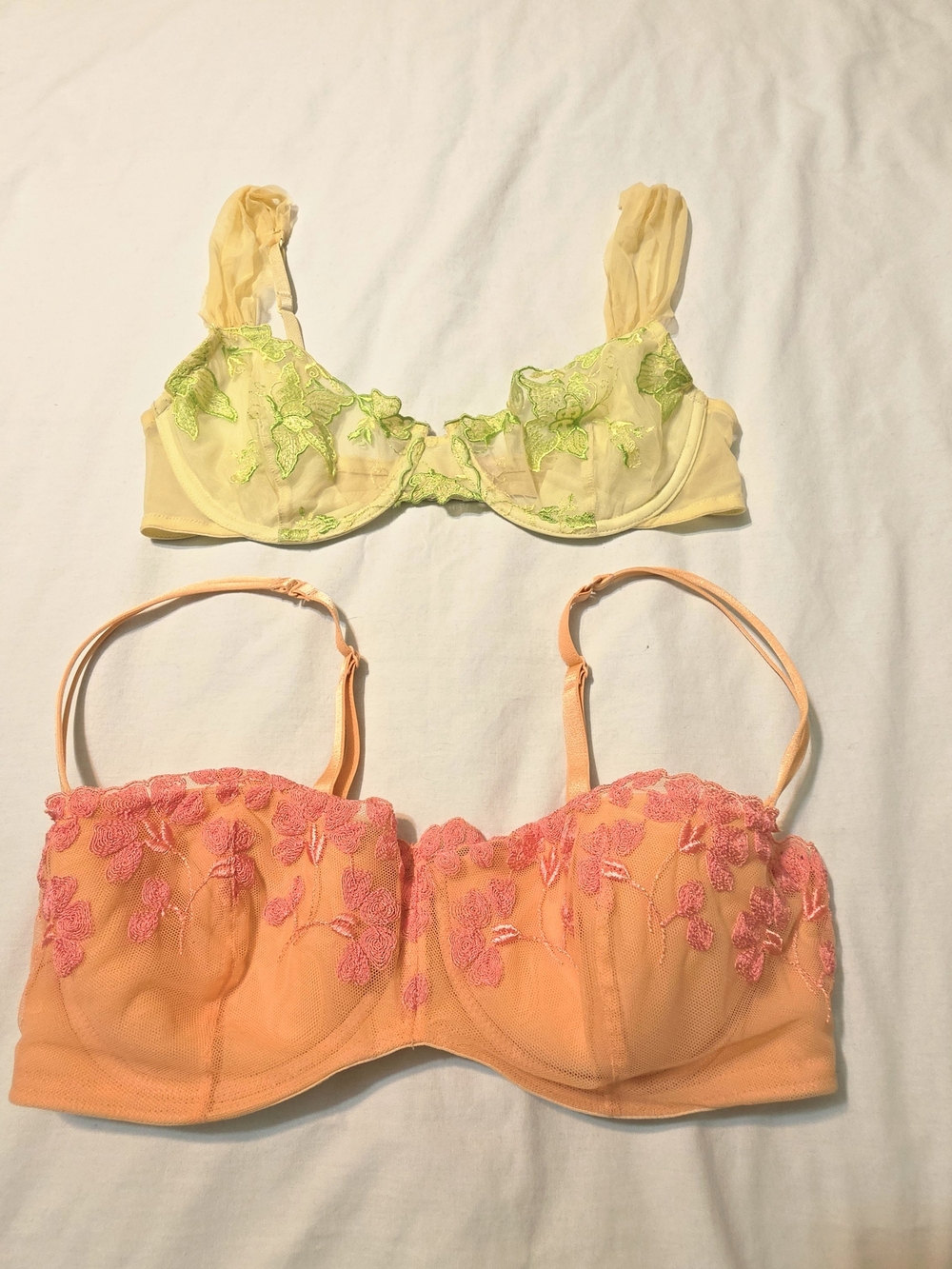 Victoria's Secret Vintage Y2K  Bras